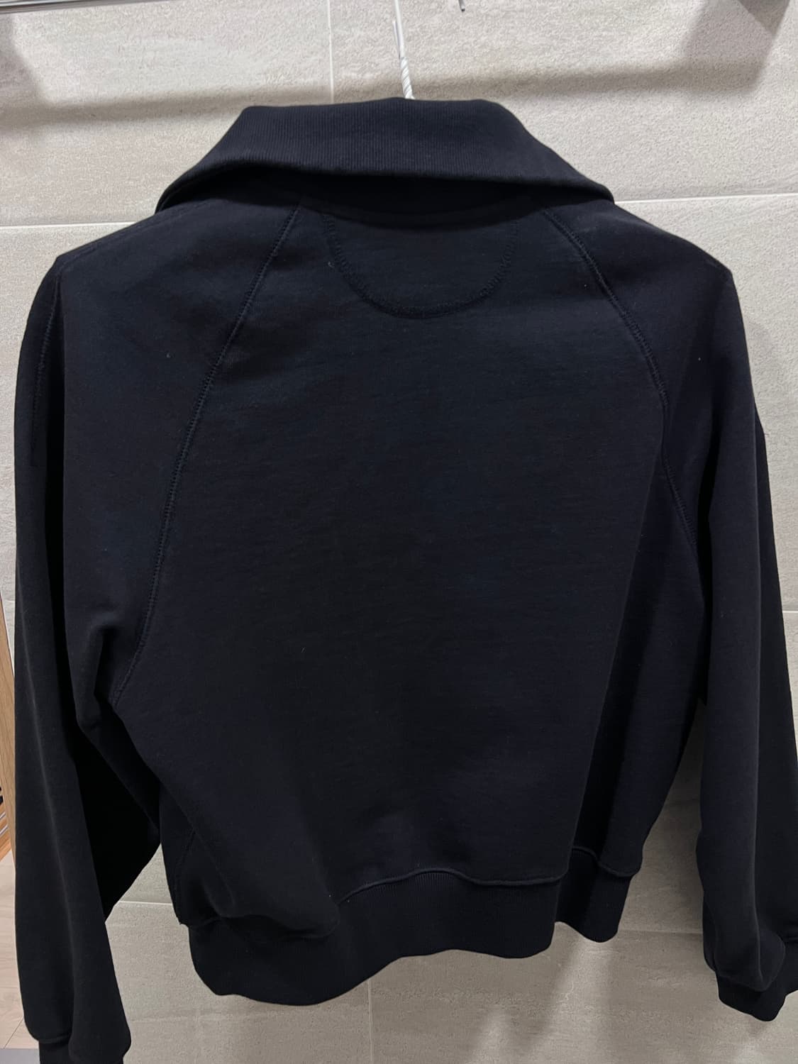 A.P.C Sully Sweatshirt 아페쎄 반집업 스웻셔츠 상품이미지2