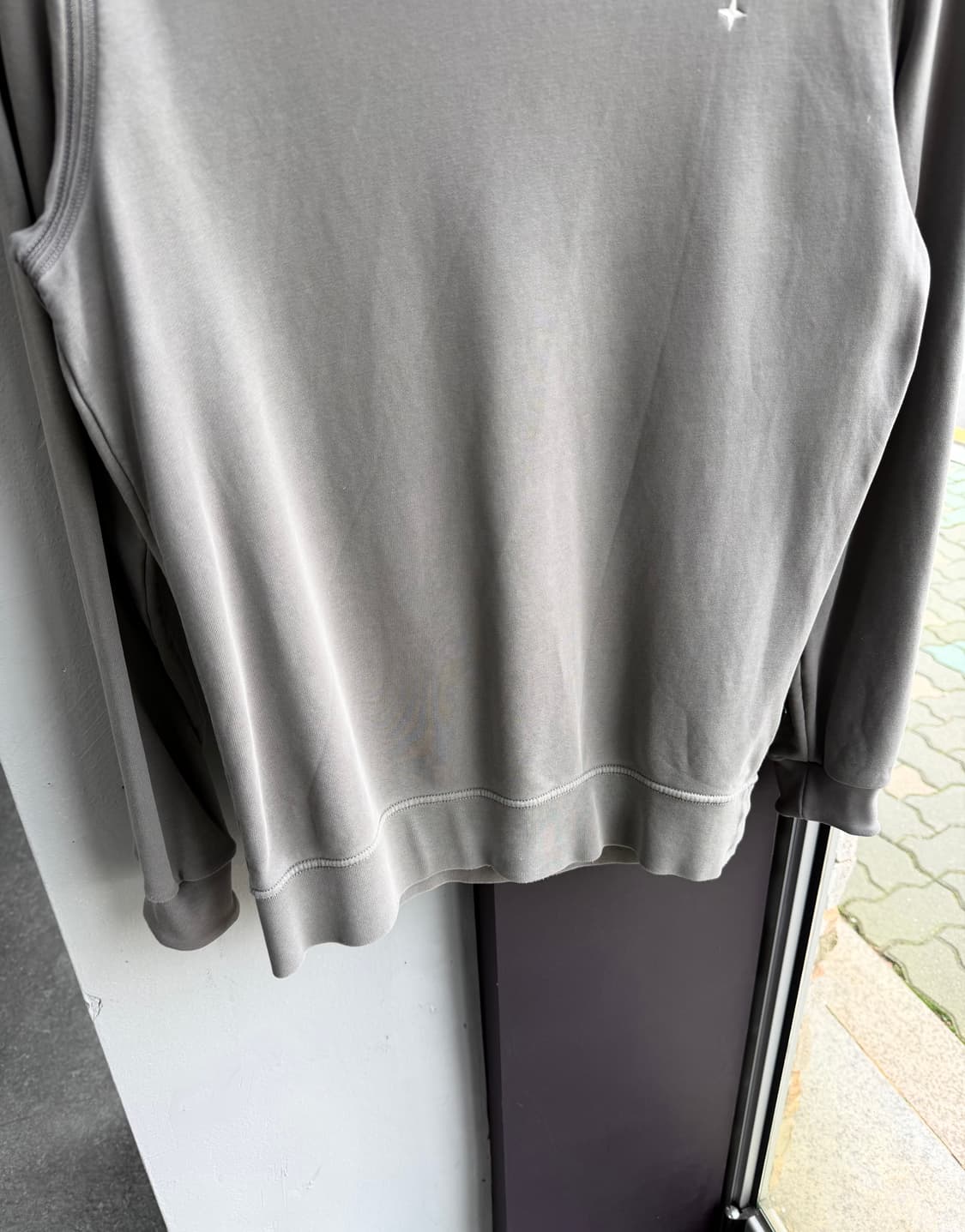 S/ 스톤아일랜드 자수로고 맨투맨 상품이미지4