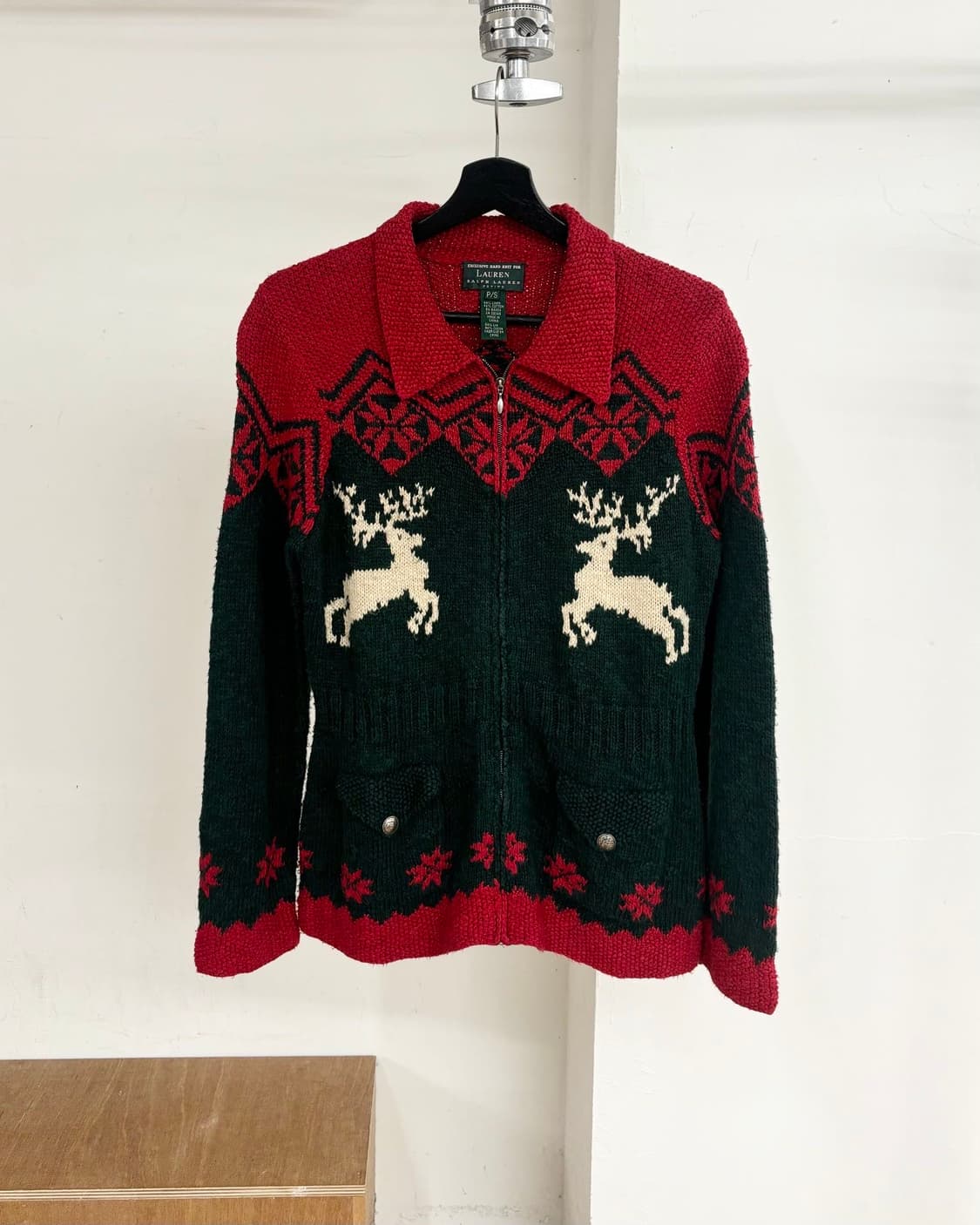 로렌 랄프로렌 레드 그린 핸드 니트 집업 상품이미지1