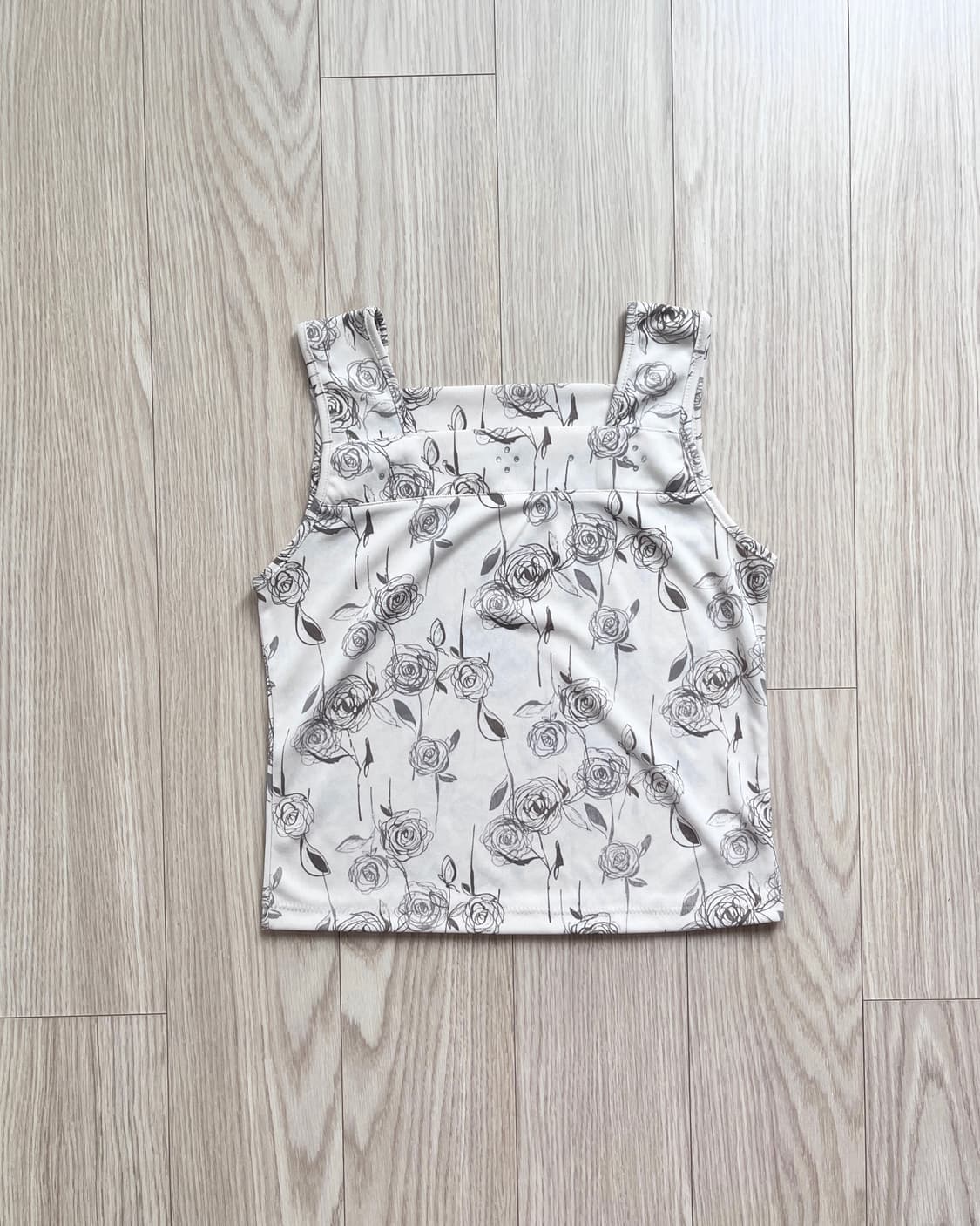 베이지 플라워 큐빅 슬리브리스 상품이미지1