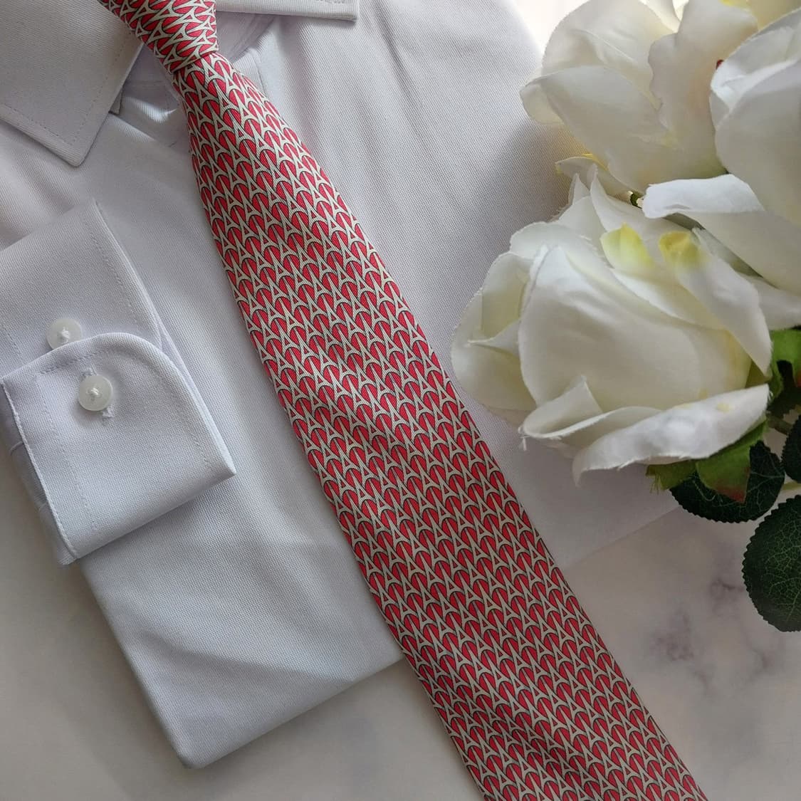 에르메스 실크 레드 에펠탑 패턴 넥타이 9.4cm A+등급 K1371
 상품이미지8