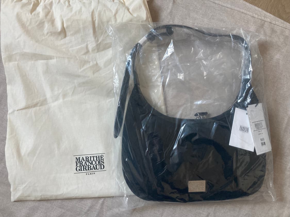 [스웨이드]마리떼 프랑소와 저버 숄더백 블랙 상품이미지6