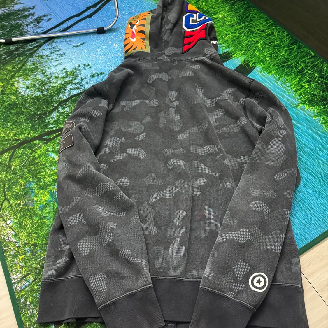 블랙 카모 샤크 후드 상품이미지8