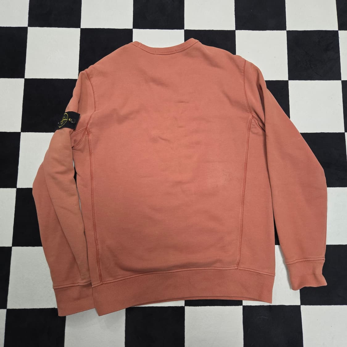 L 스톤아일랜드 피그먼트 맨투맨 핑크 상품이미지6