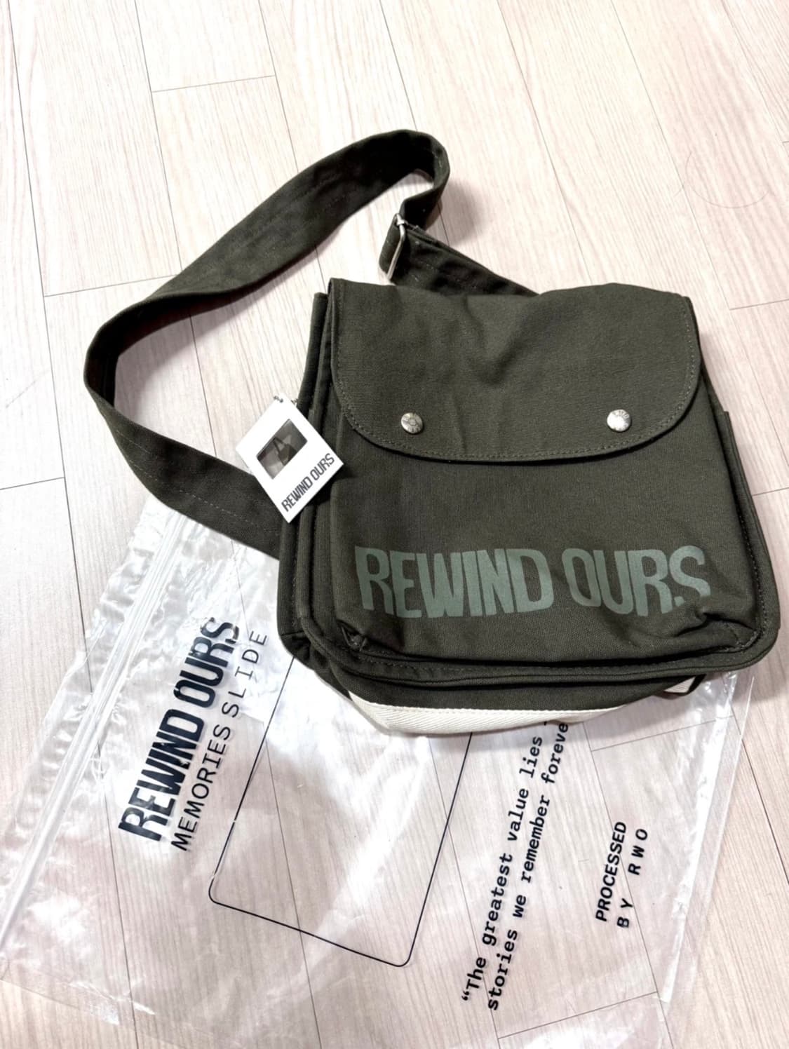 [새제품] 리와인드아워스 메신저백 - 카키 상품이미지6