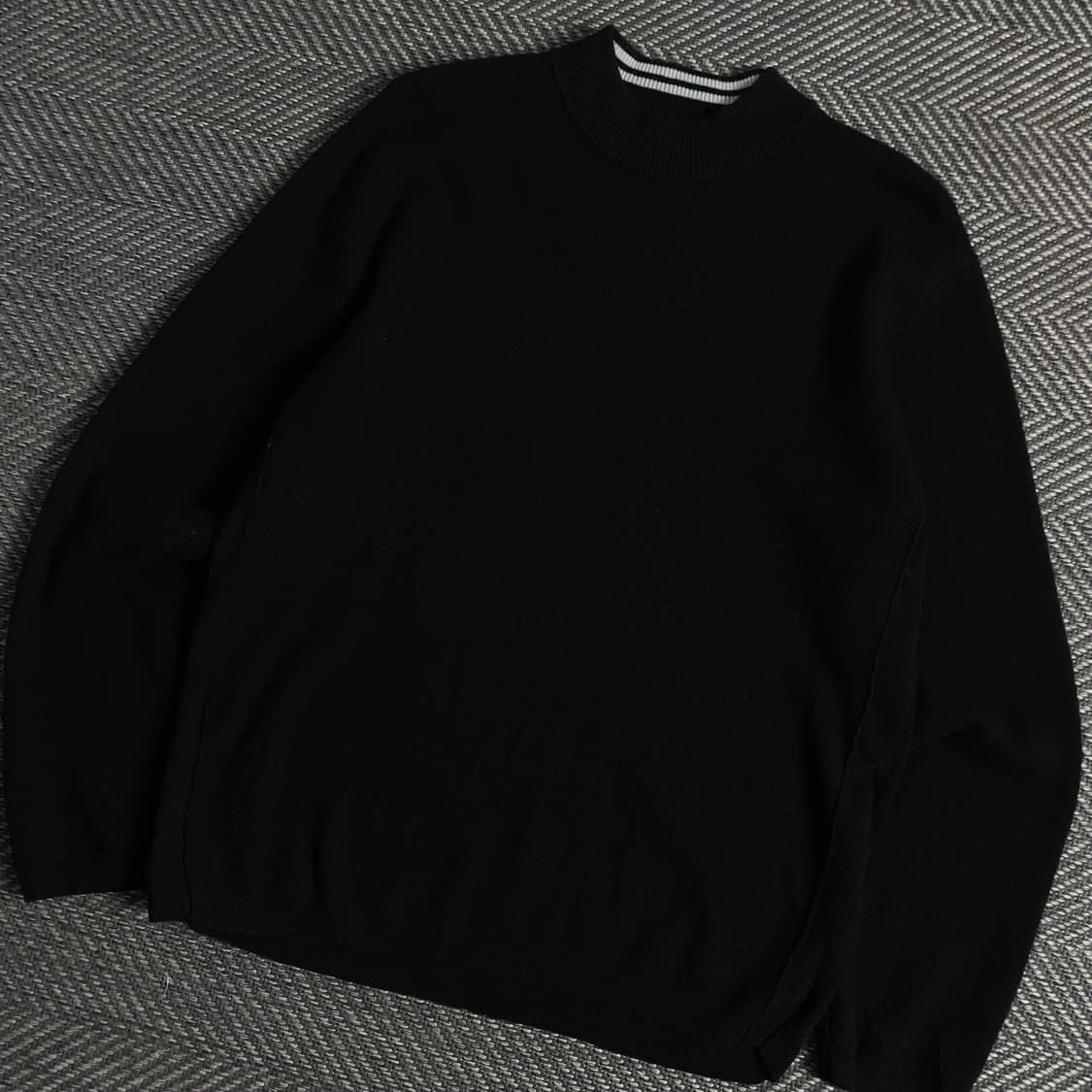 지오지아 캐시미어 블랙 미니멀 폴라 니트y 3693 상품이미지1