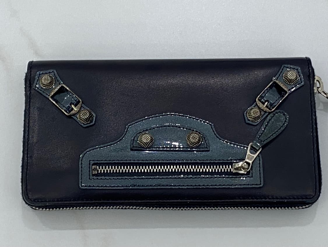 [Balenciaga] 발렌시아가 클래식 메탈 레더 장지갑 상품이미지1