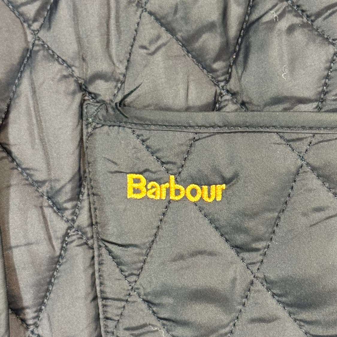 M) Barbour 바버 여성 클래식 퀼팅 자켓 네이비 상품이미지4