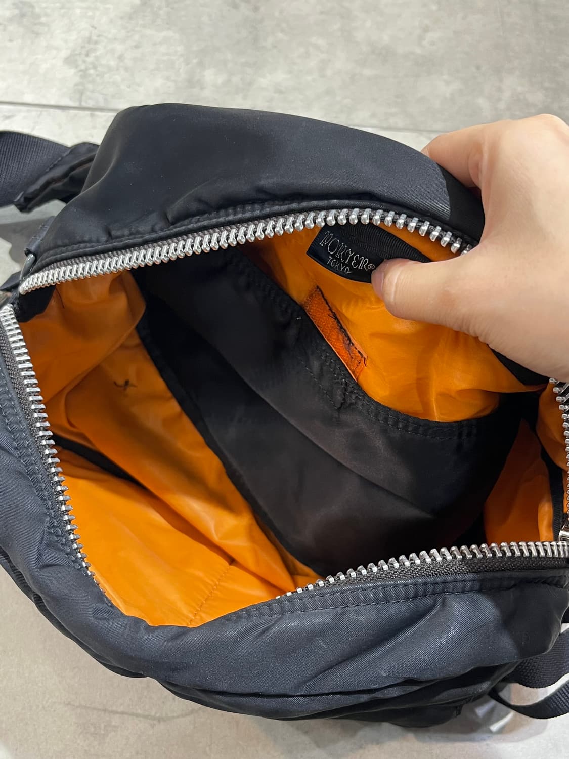 포터 히트 힙색 크로스백 가방 상품이미지7