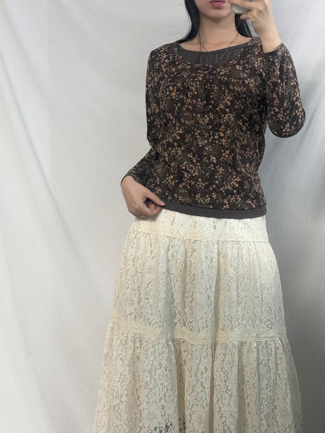 플라워 패턴 버튼 넥 레이어드 롱 슬리브 티 상품이미지7