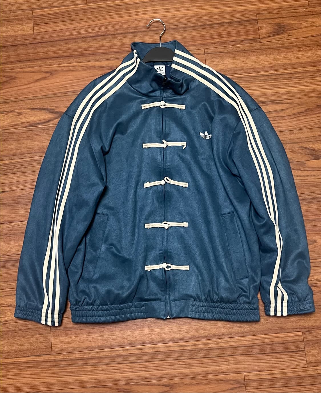 아디다스 차이니스 뉴이어 스타일 블루 중티다스 M 상품이미지1