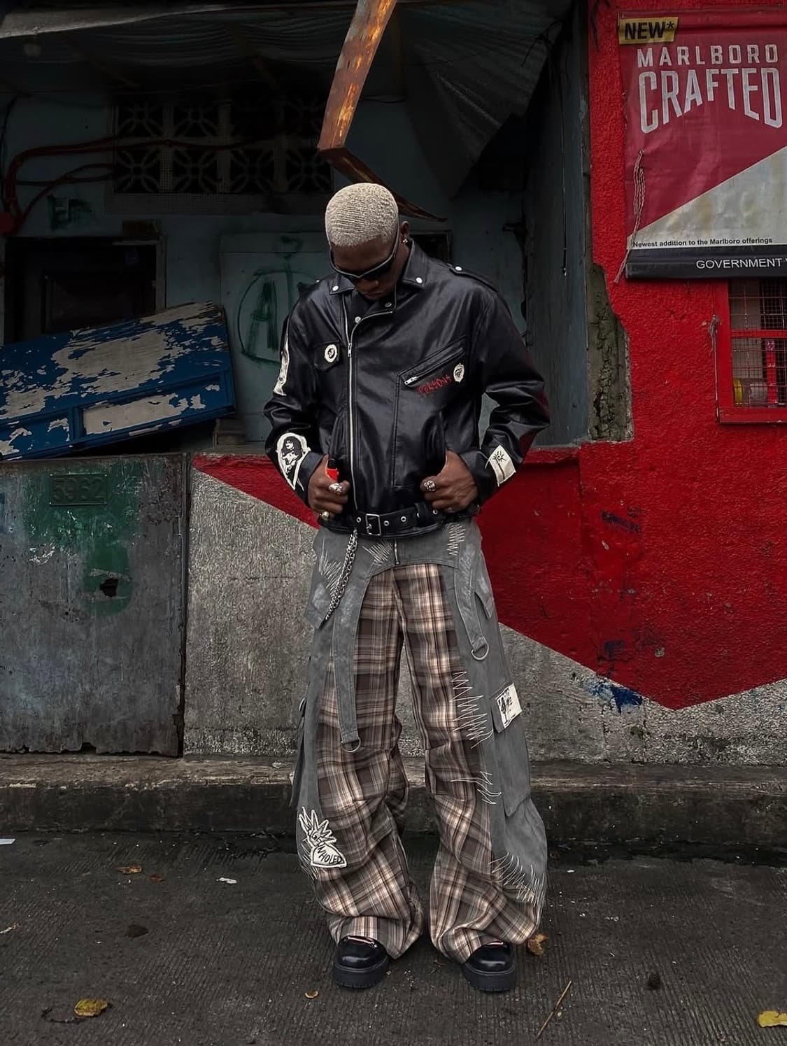 [새제품] emobrother 패치 레더 자켓 상품이미지7