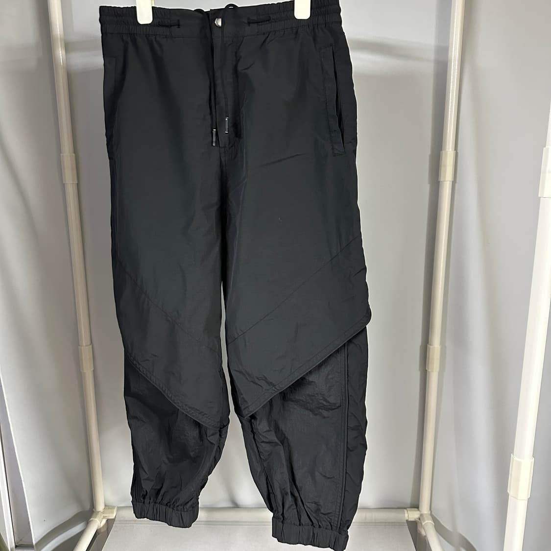 송지오옴므 아노락 조거 팬츠 상품이미지1