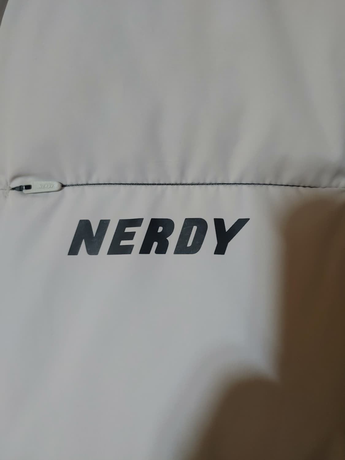 널디(NERDY)에센셜 다운패딩 상품이미지3