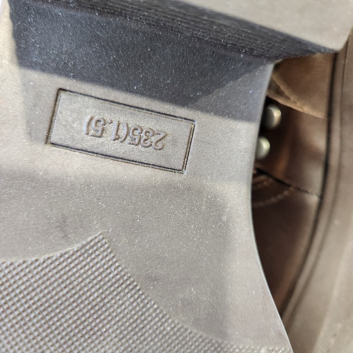 브라운 하네스 미들부츠 / 빈티지 무드 / 버클 디테일
235 상품이미지7