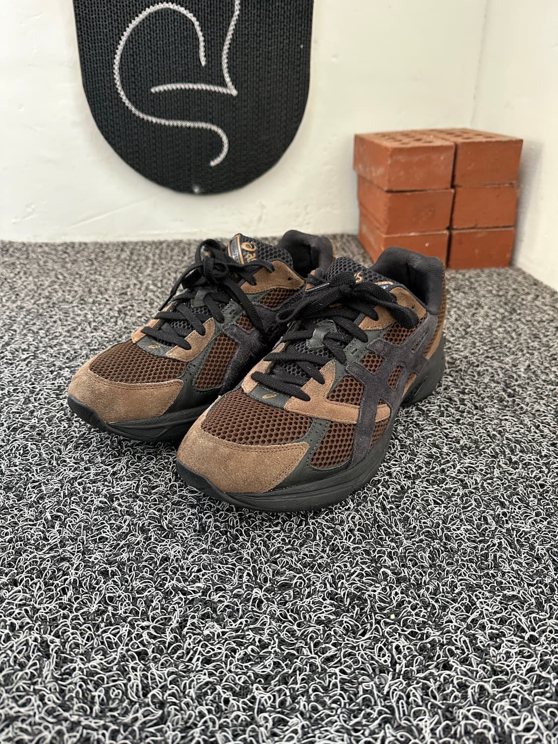 아식스 젤 1130 SMU 다크 브라운 285mm 상품이미지1