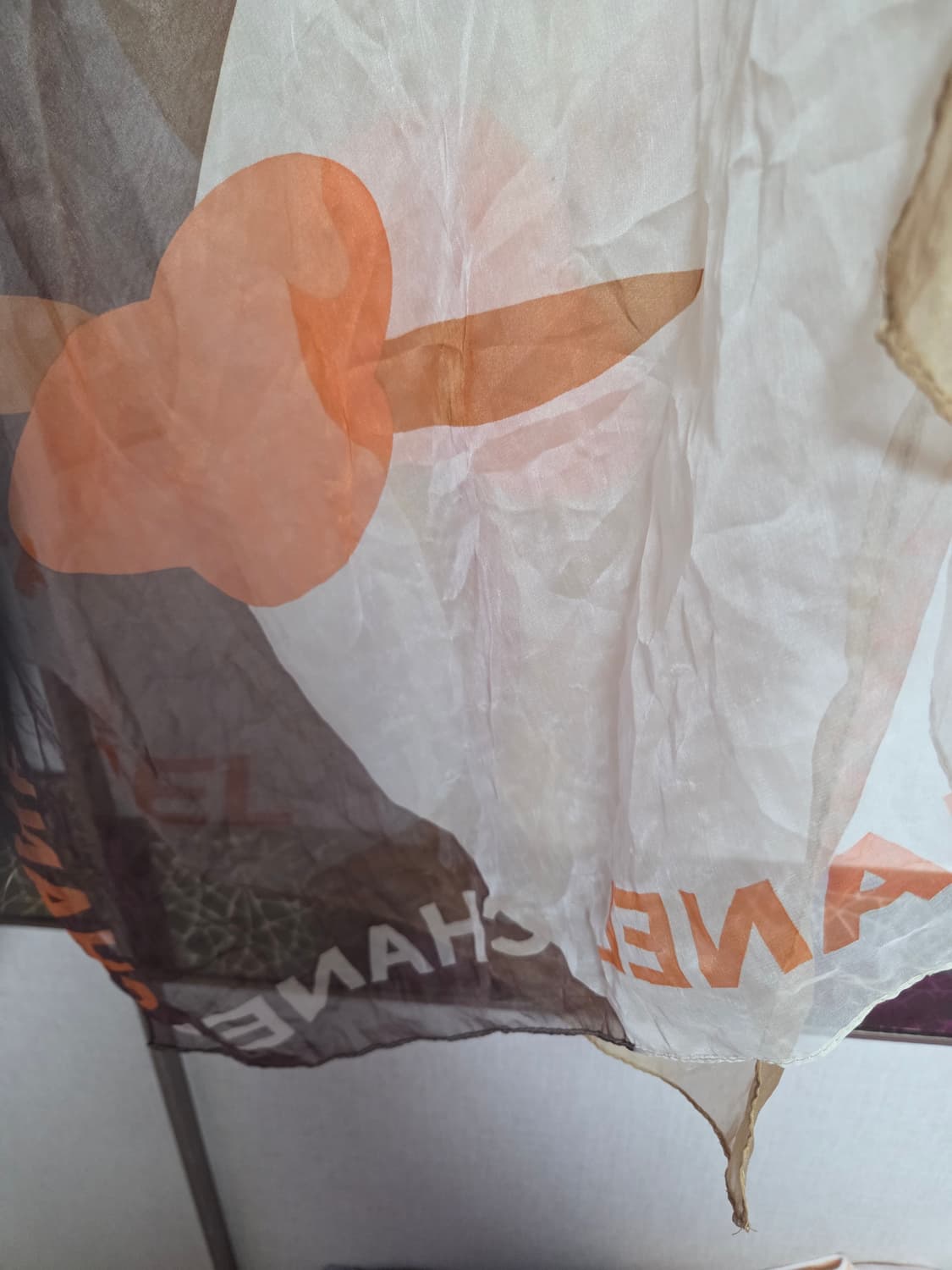 샤넬 로고 프린트 롱실크 스카프 머플러 상품이미지2