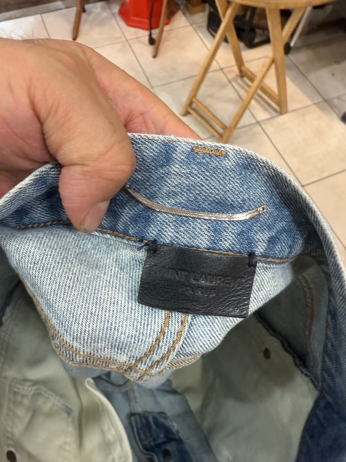32-33 정품 생로랑 데님팬츠 팝니다 상품이미지3