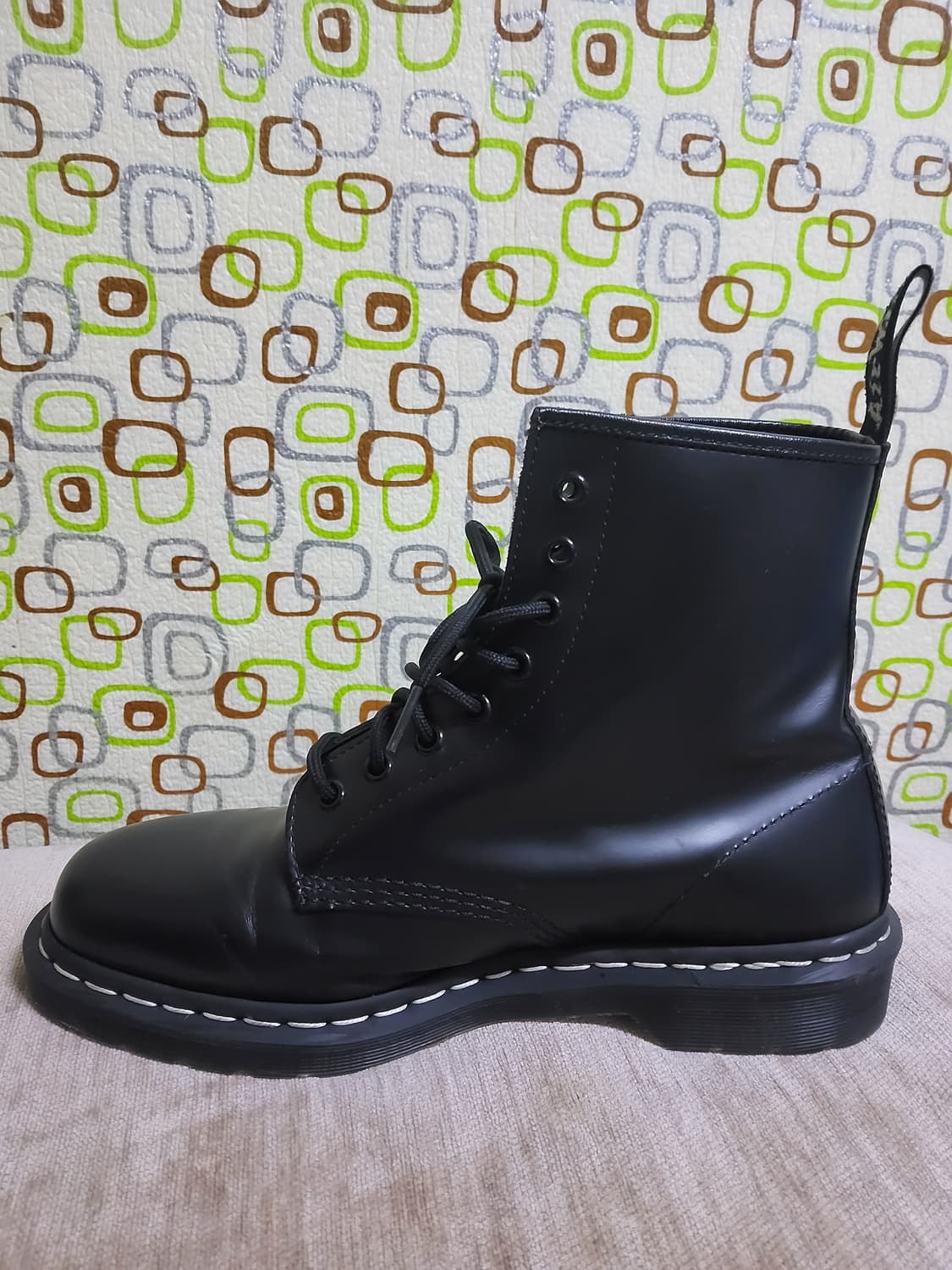 닥터마틴 1460모델 8홀 흰색스티치 280사이즈 상품이미지6