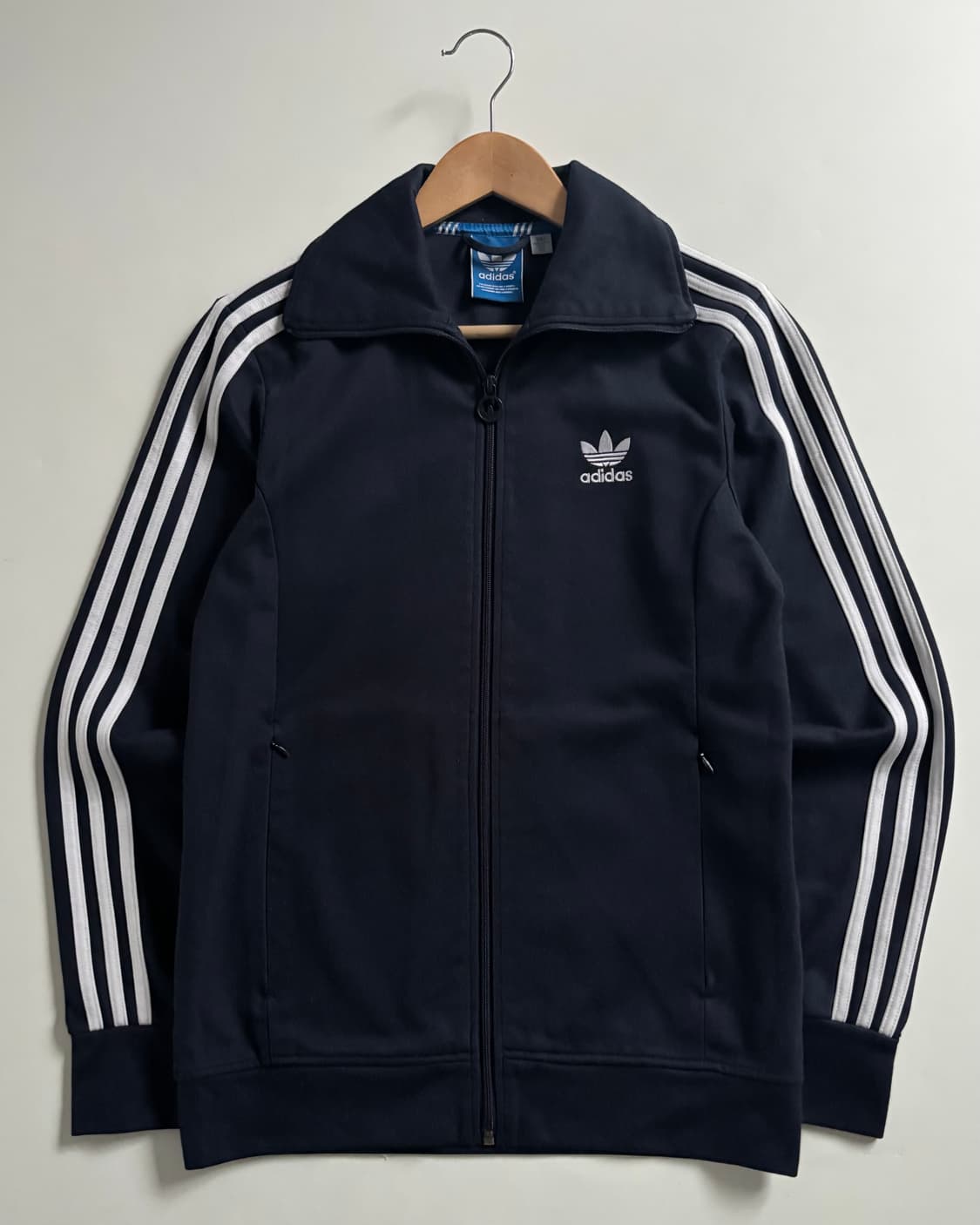 Adidas 아디다스 네이비컬러 유로파 트랙탑 상품이미지1