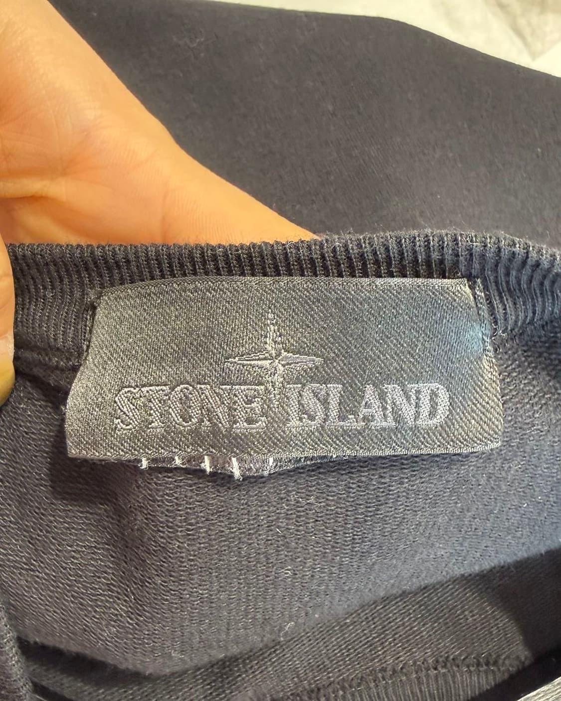 스톤아일랜드 블랙 고스트피스 롱슬리브 맨투맨 상품이미지8