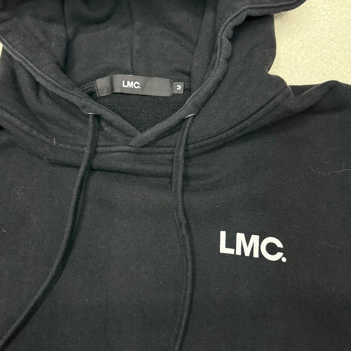 [M] LMC 블랙 후드티 상품이미지5