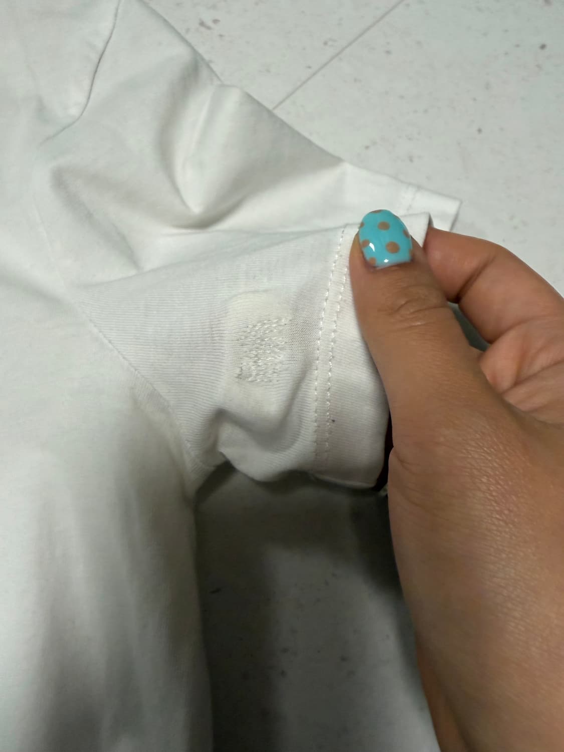 정품 디젤 흰색 티셔츠 상품이미지4