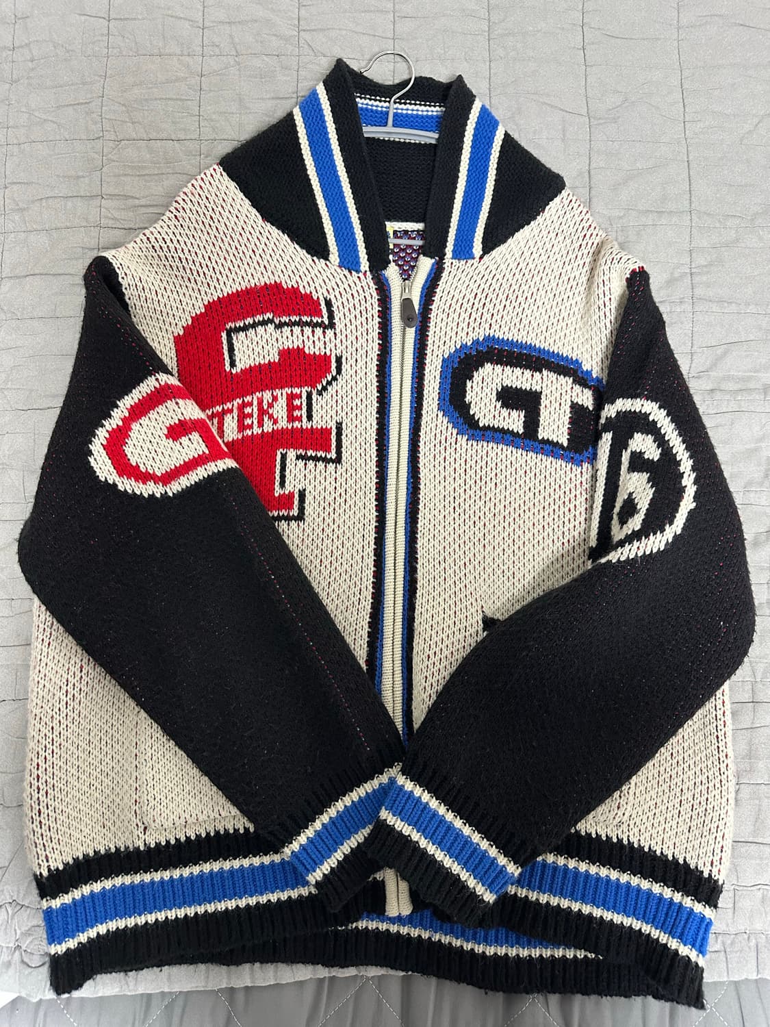 테켓 니트집업 상품이미지1