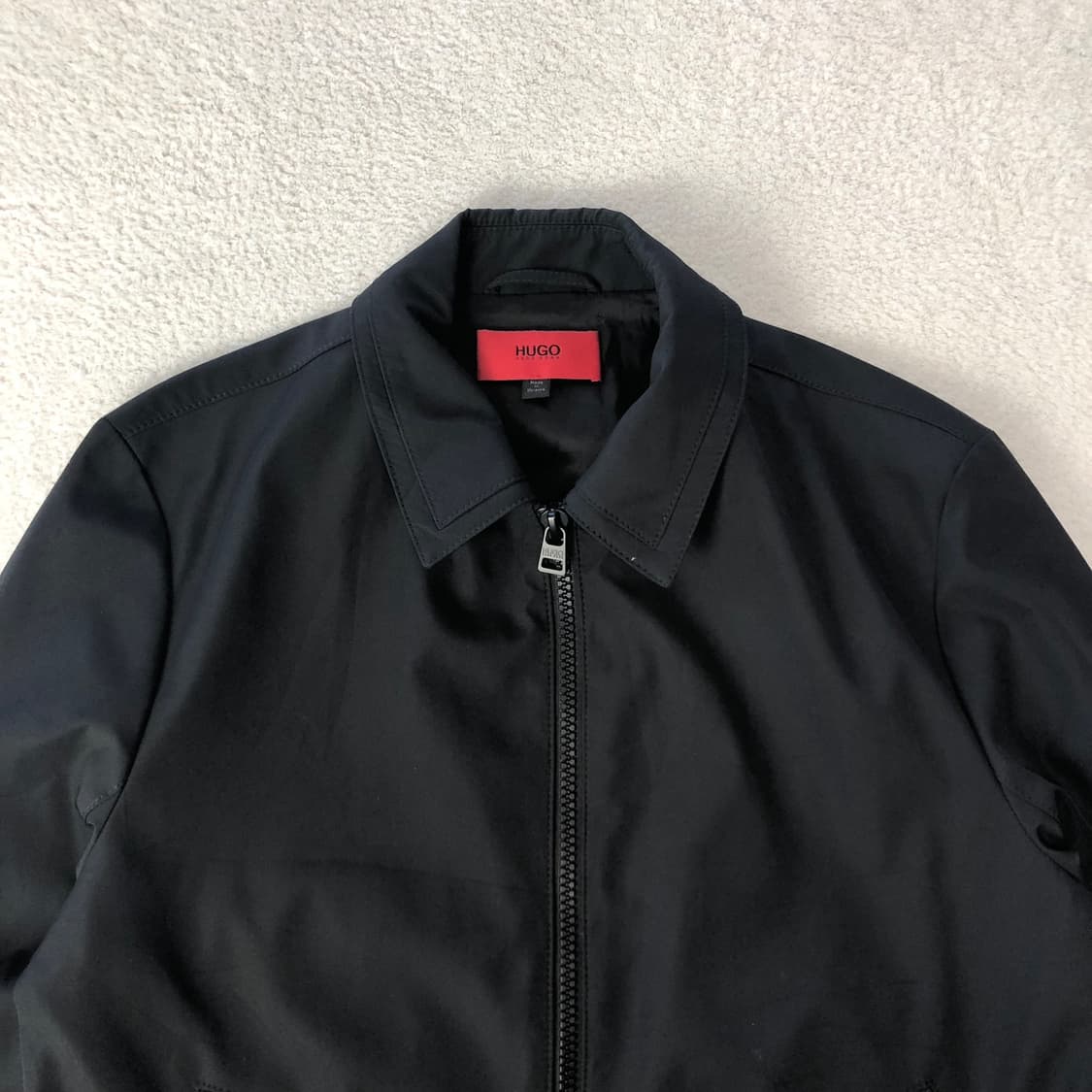휴고보스 크롭 자켓 상품이미지4