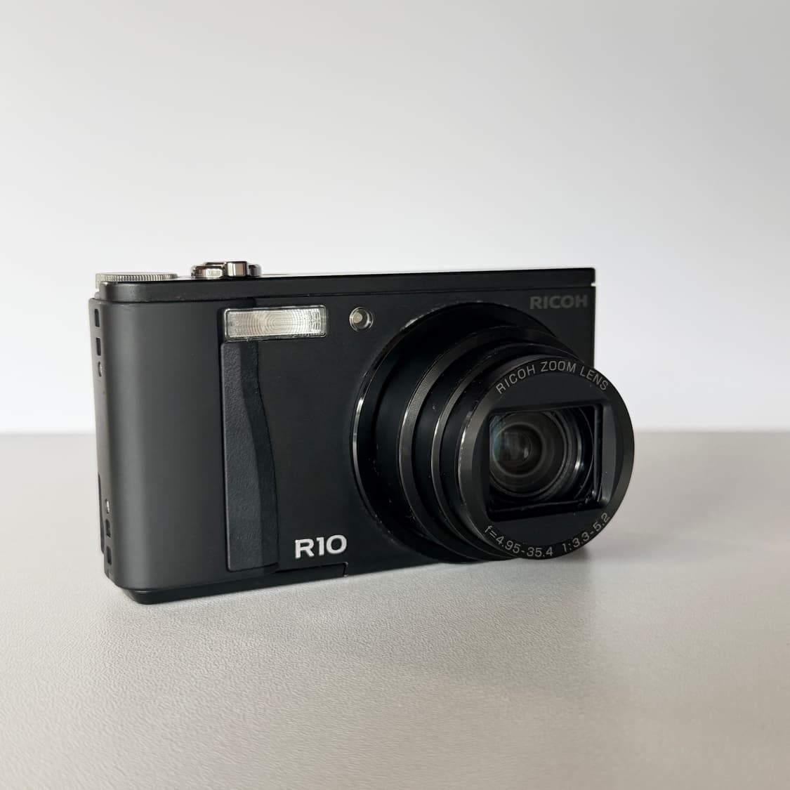 ✨장원영 방지민 픽 업그레이드✨  Ricoh 리코 r10 빈티지디카 상품이미지3