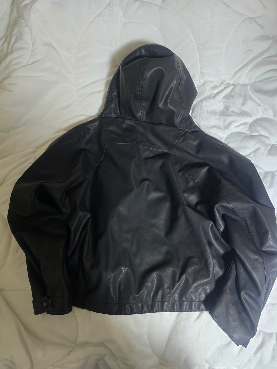 솔리드옴므 24FW 램스킨(양가죽) 후드자켓(50사이즈) 상품이미지4