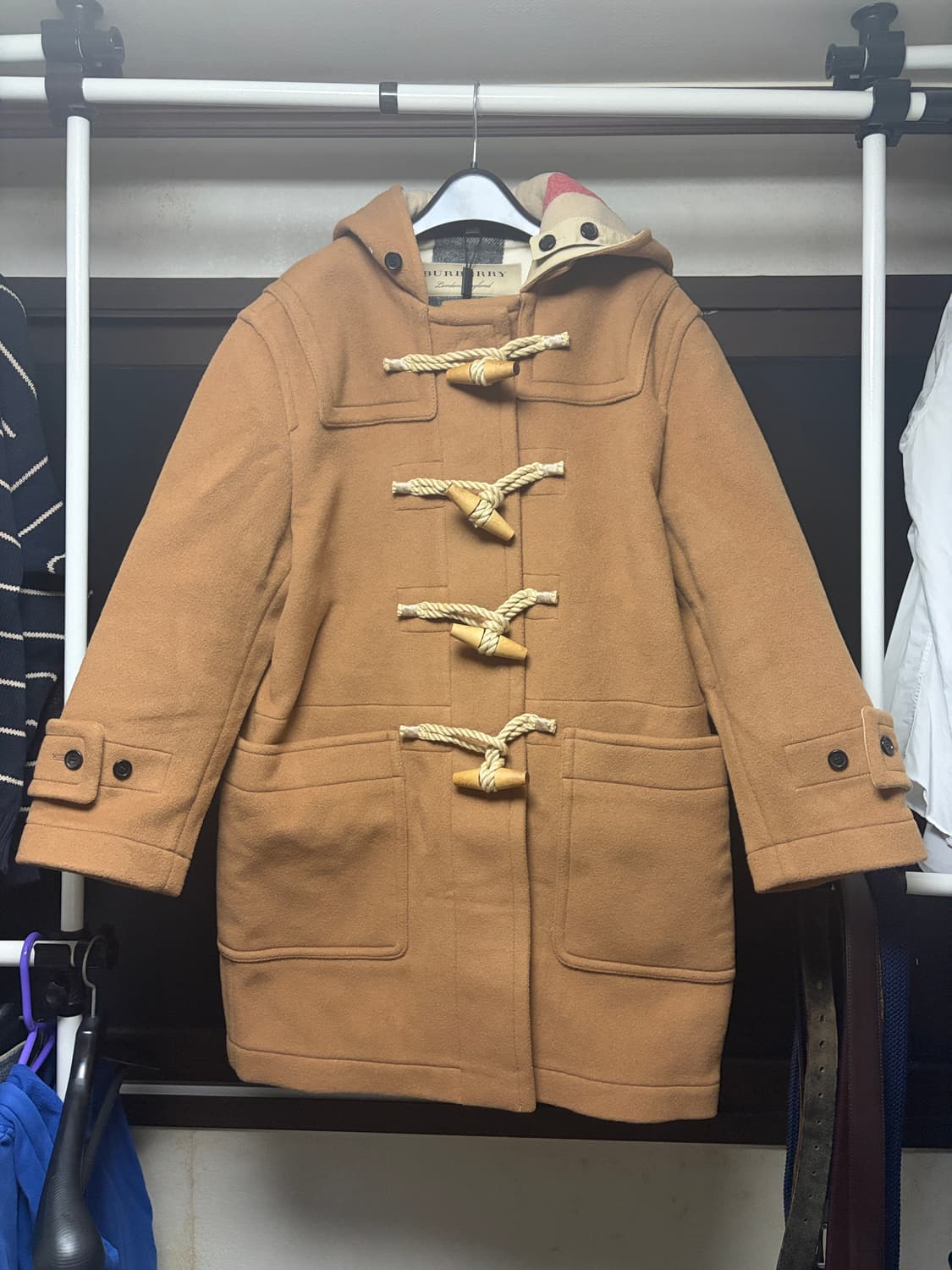 버버리 그리니치 더플코트 미드 카멜 06사이즈 새제품 상품이미지1