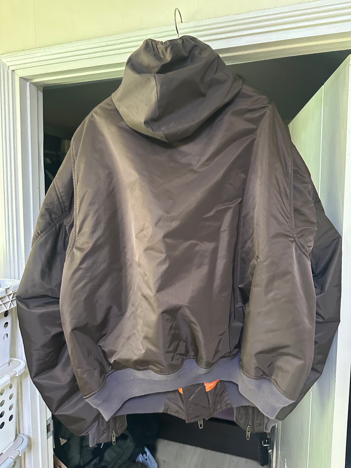 [2] 발렌시아가 3B 봄버 브라운 상품이미지4