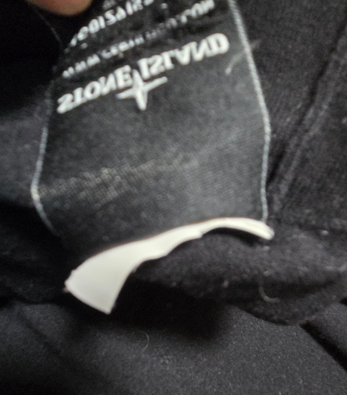 스톤아일랜드 와펜 패치 니트 상품이미지5