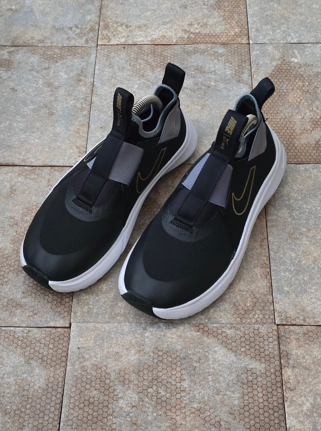 (235)나이키 플렉스 플러스  상품이미지1