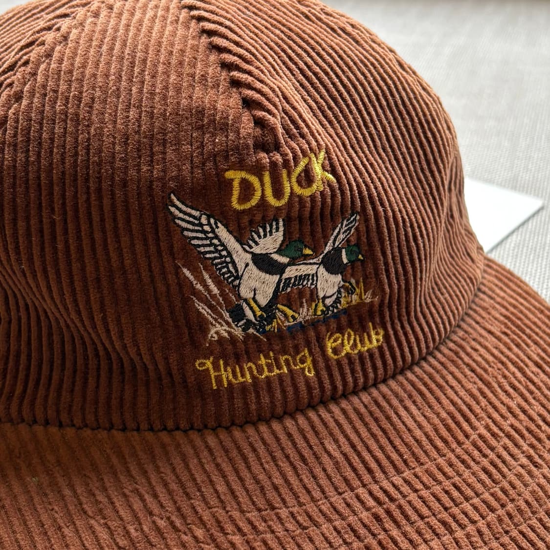 [새제품] Simple Authentic x 수박빈티지 덕 헌팅 클럽 상품이미지2