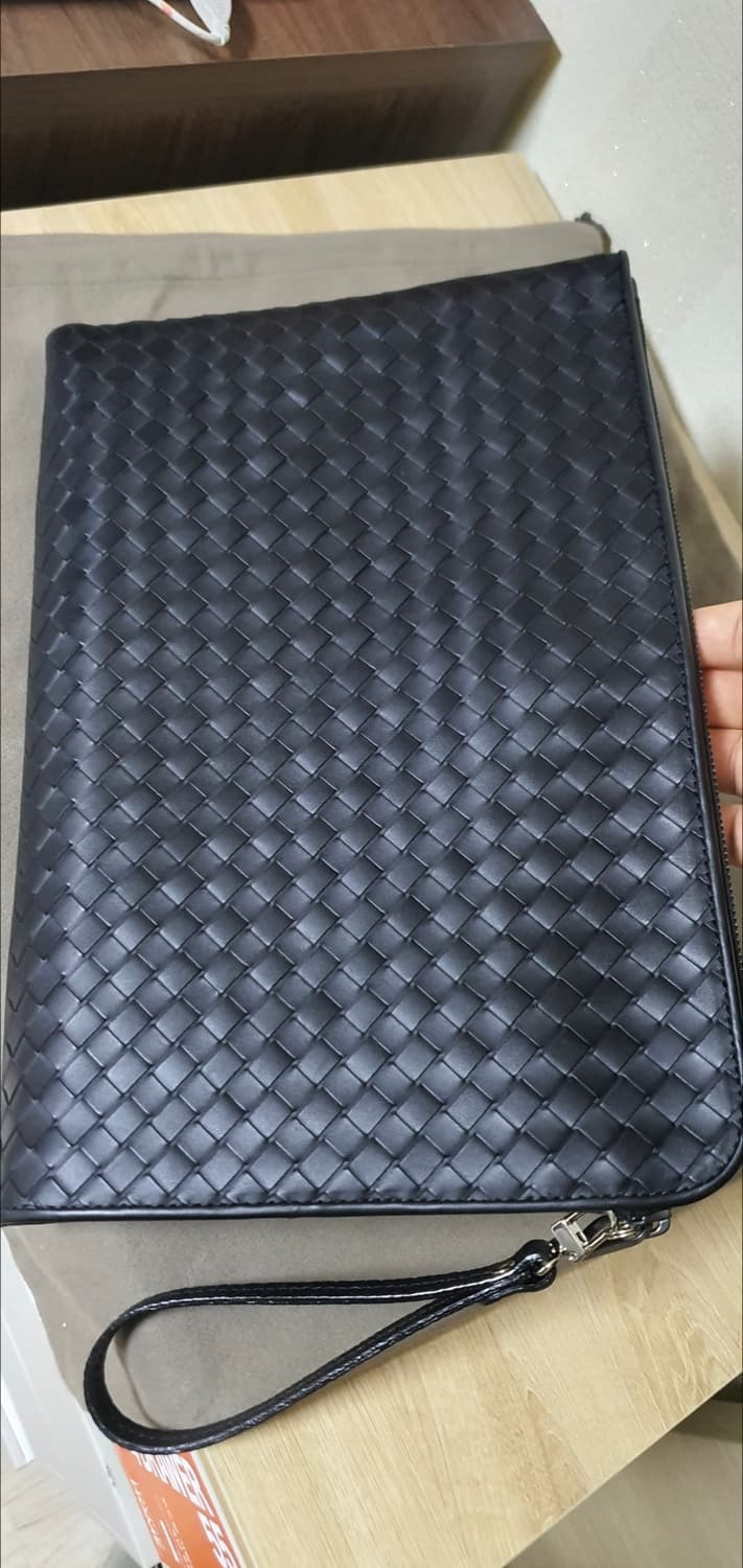 보테가베네타 클러치/클러치백 투지퍼 새상품급 정품(감정서O) 상품이미지3