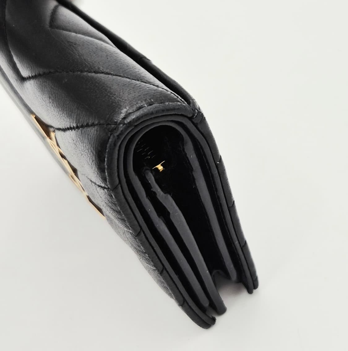 생로랑 마트라세 반지갑 상품이미지8