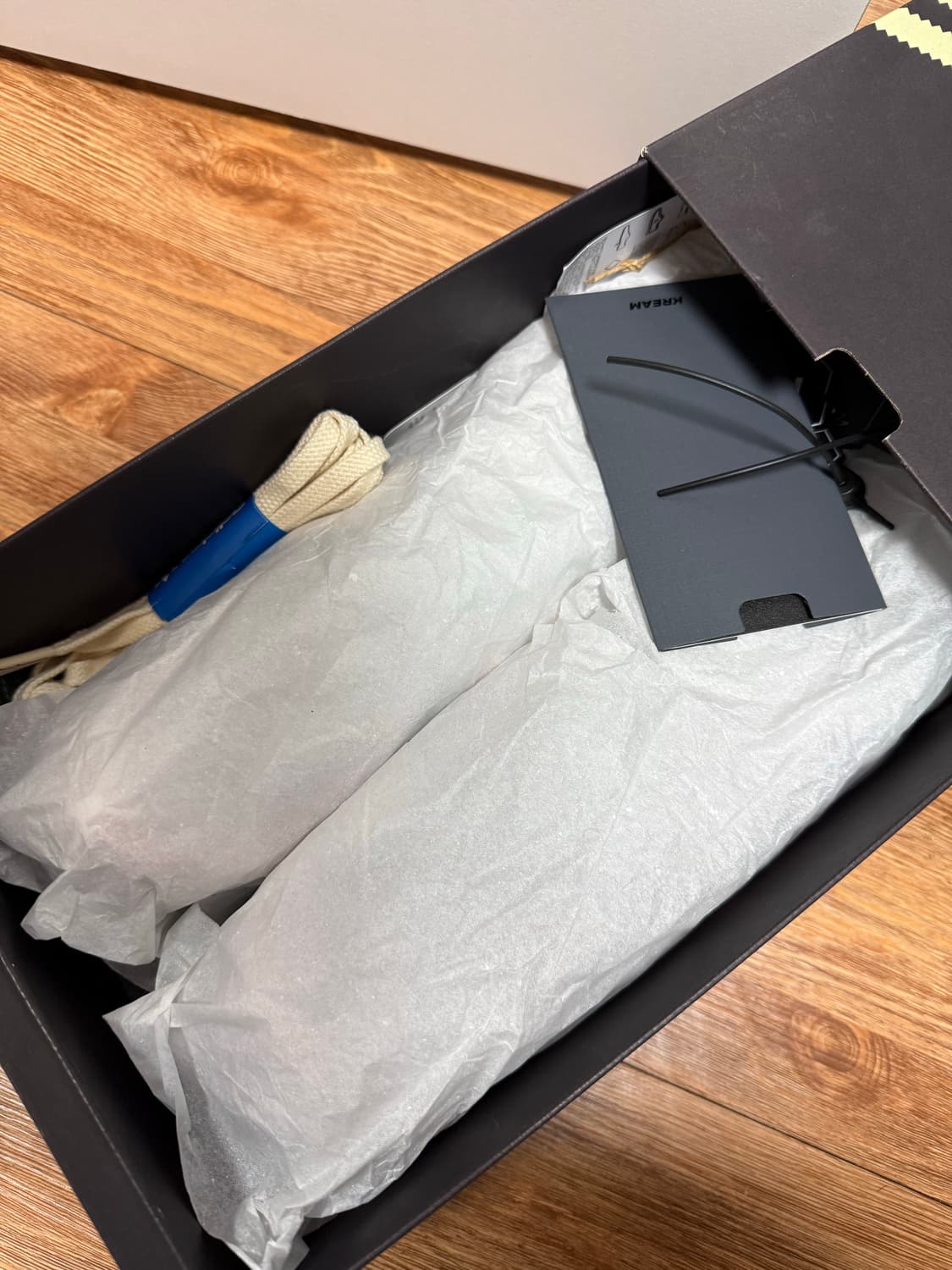 아디다스 웨일스보너 SL72 니트 브라운 265 상품이미지3