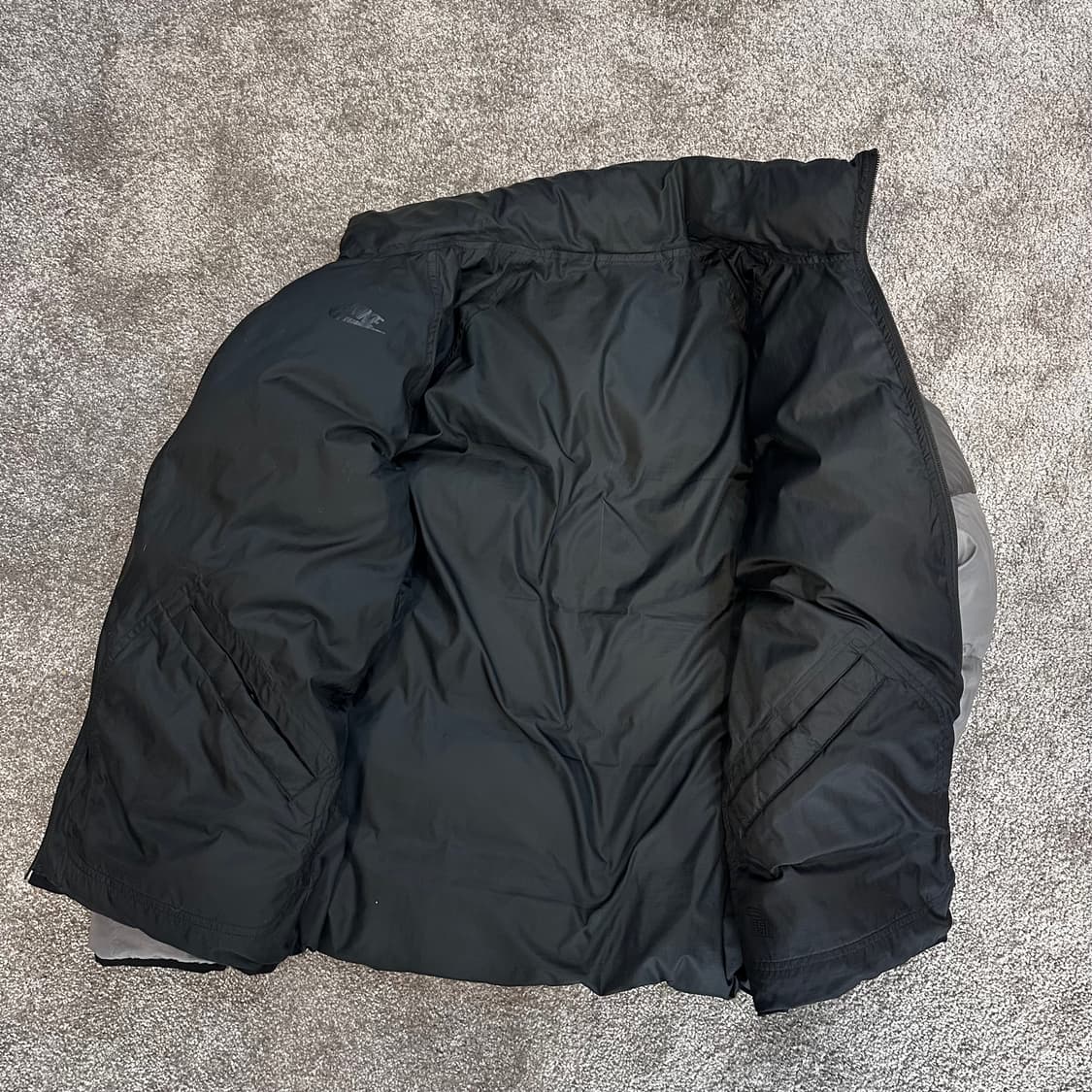 나이키 550 하이브리드 리버서블 다운 패딩M 상품이미지4