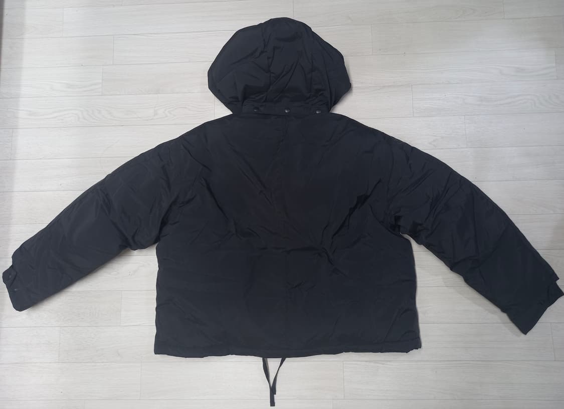 새상품 남성100 라퍼지스토어후드 덕다운 숏패딩 미듐 상품이미지4