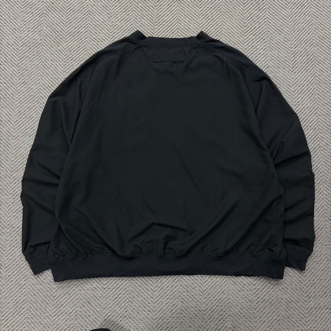 덜루스 홀딩스 브이넥 웜업 v2261 상품이미지2