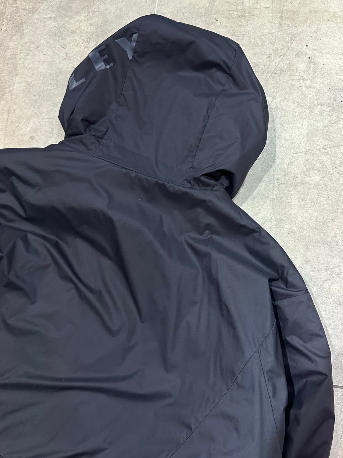 오클리 패딩 자켓 상품이미지9