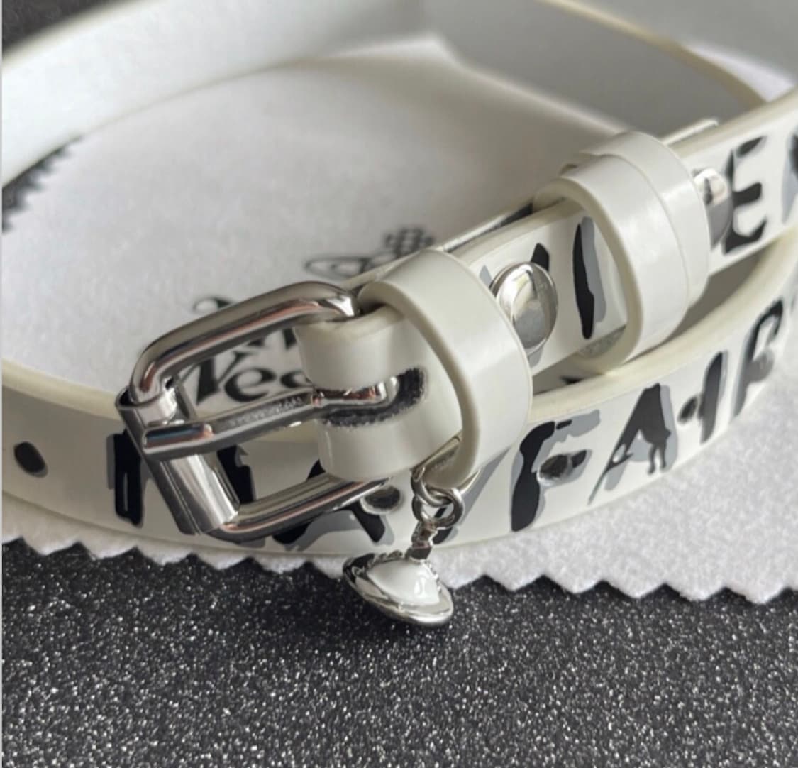 비비안웨스트우드 아카이브 레터링 orb 팬던트 화이트레더 초커 상품이미지4