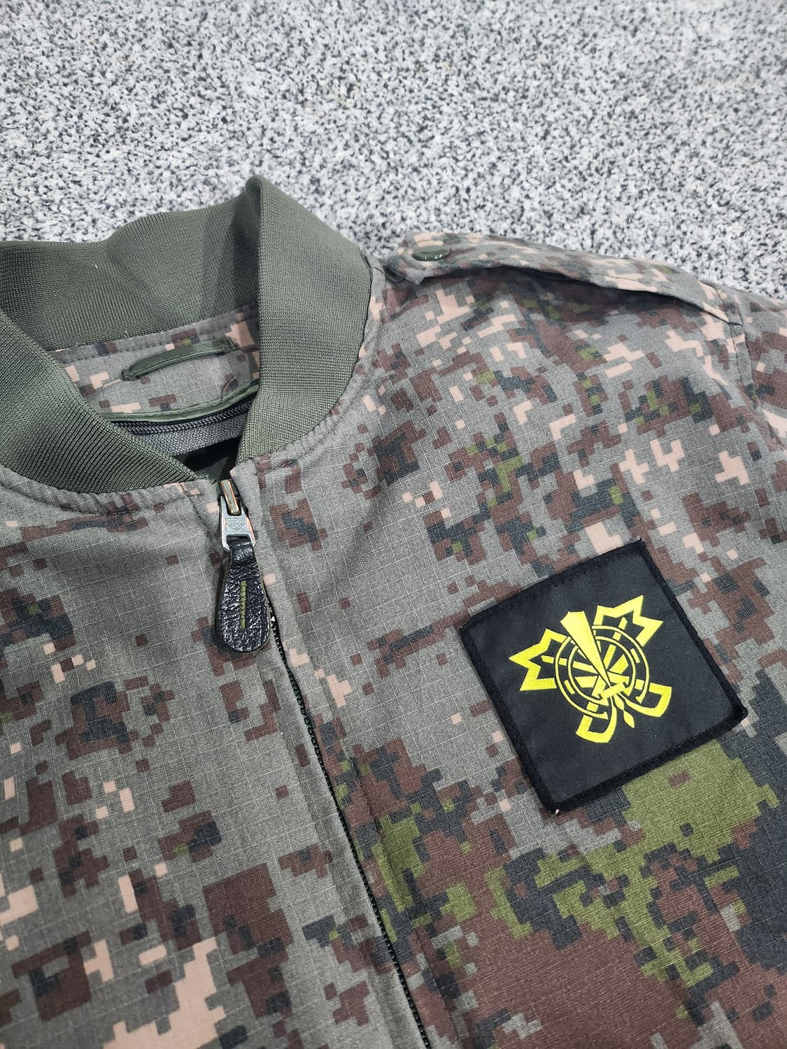 밀리터리 디지털 카모 전차병 점퍼 상태좋음 상품이미지4