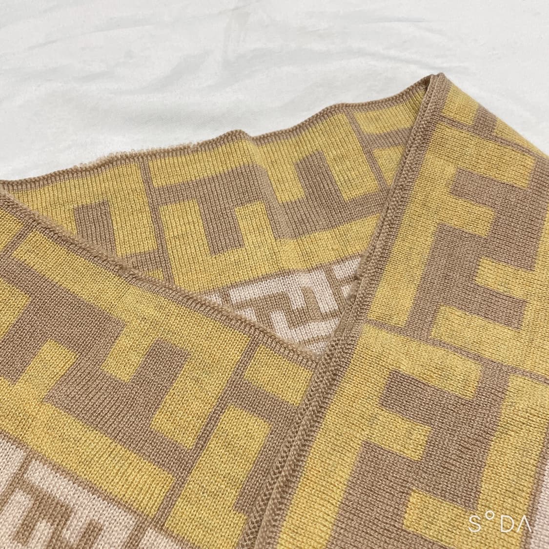 펜디 FF 로고 머플러 숄 상품이미지3