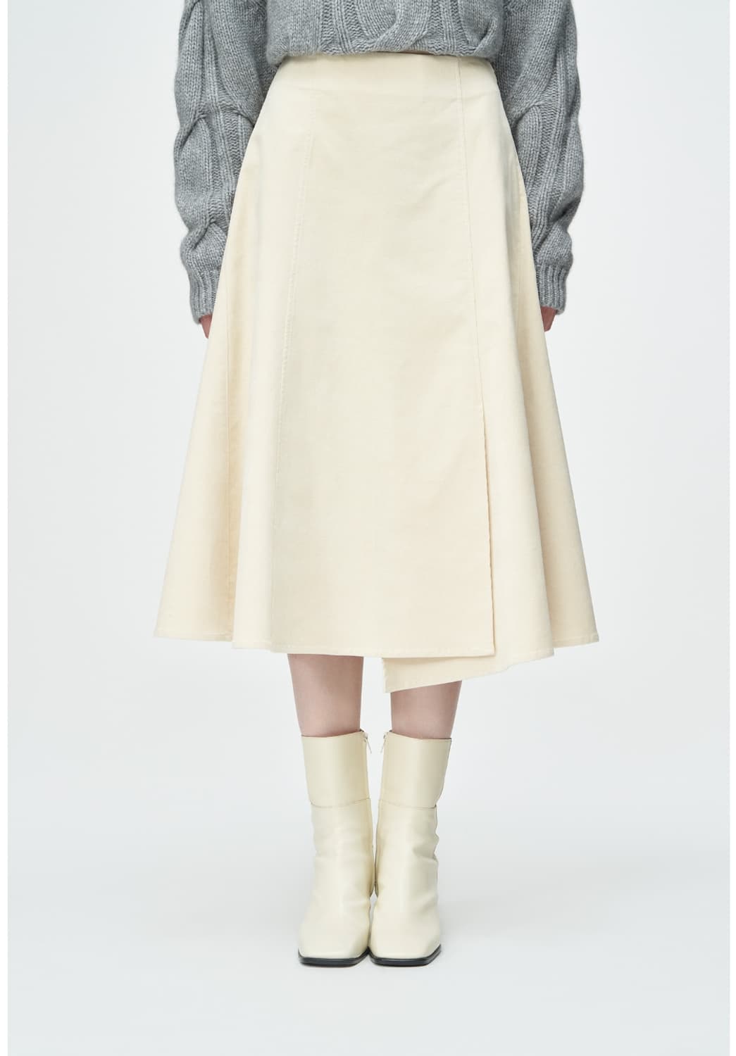 한섬 SJYP 2023 코듀로이 플레어 스커트 M 사이즈 상품이미지3