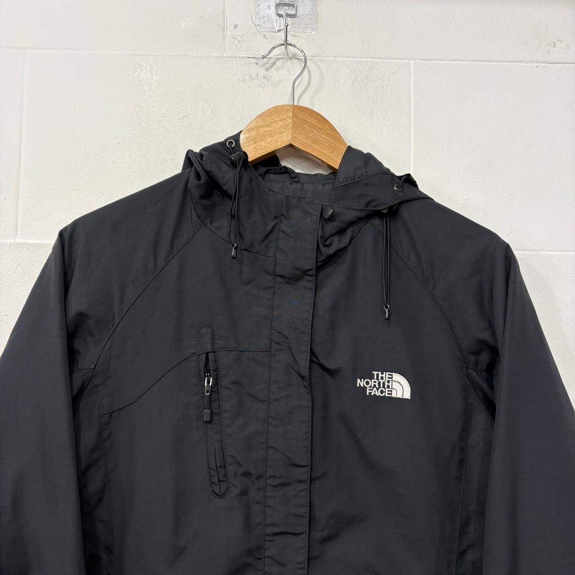 노스페이스 바람막이 자켓 상품이미지2