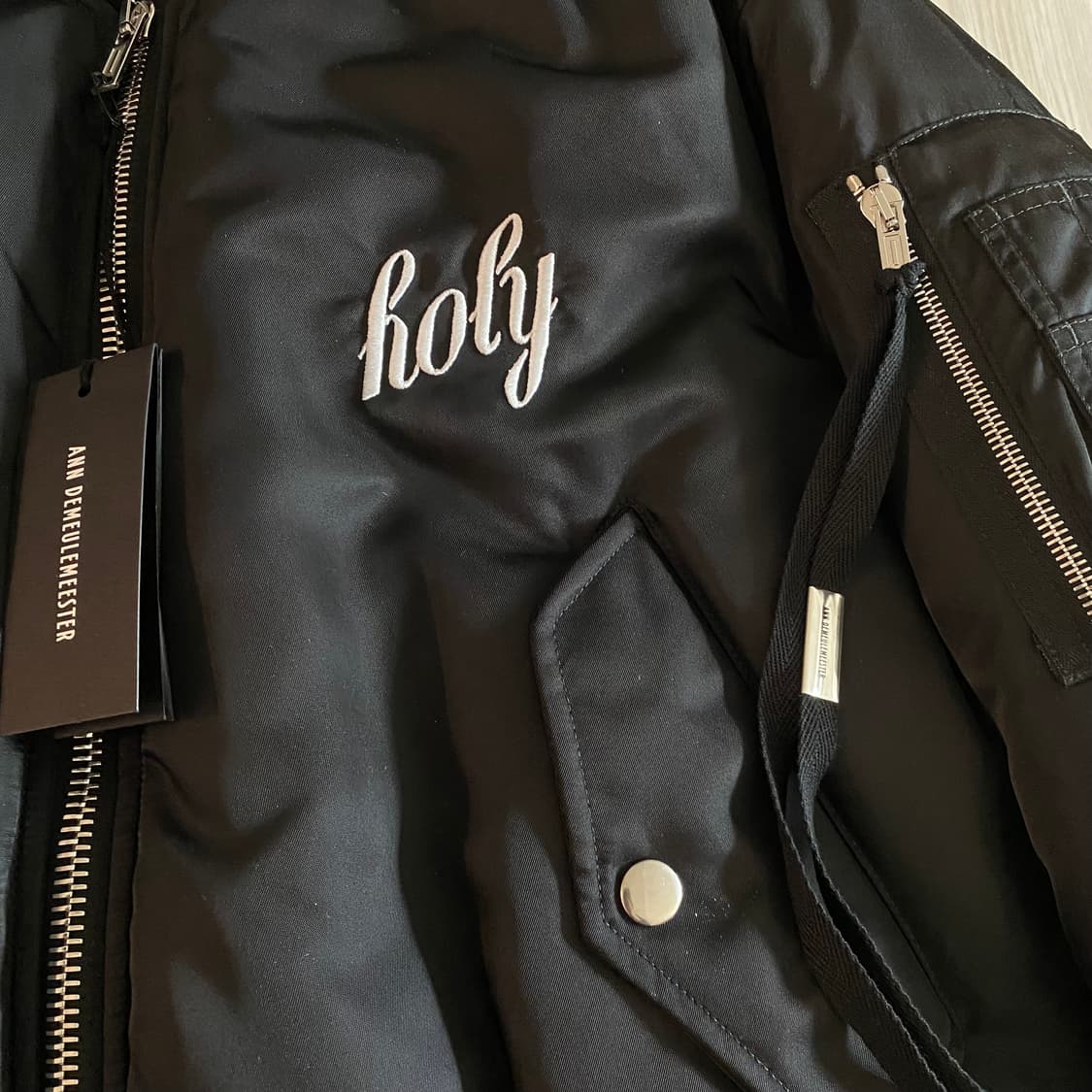 [42] 앤드뮐미스터 Lea ‘holy' 크롭 봄버 자켓 상품이미지3