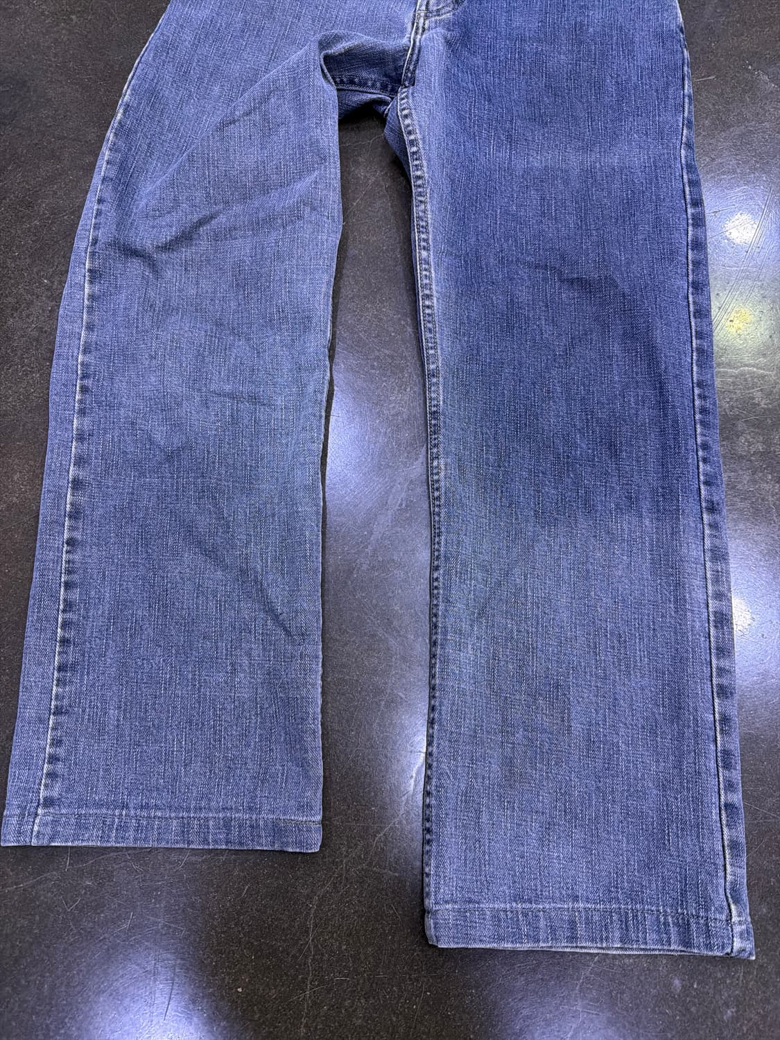 LEE 리 레귤러핏 투톤 워싱 데님팬츠 33 상품이미지5